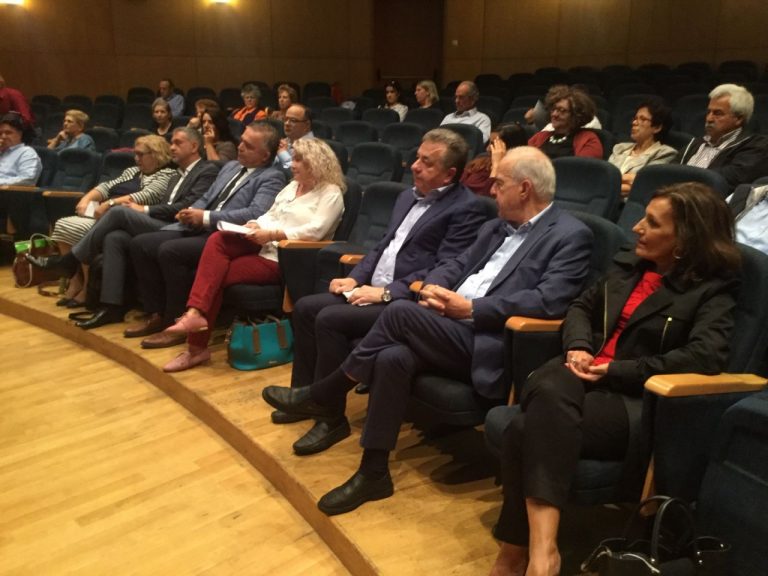 Στ. Αρναουτάκης: Η Περιφέρεια επικροτεί, συγχαίρει και ενισχύει εθελοντικές δομές και δράσεις για την ανακούφιση των συνανθρώπων μας
