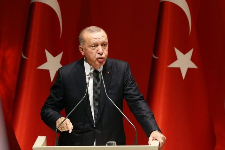 Ερντογάν σε ΗΠΑ: Τηρήστε τις υποσχέσεις σας, αλλιώς θα κάνουμε νέες επιχειρήσεις στη Συρία