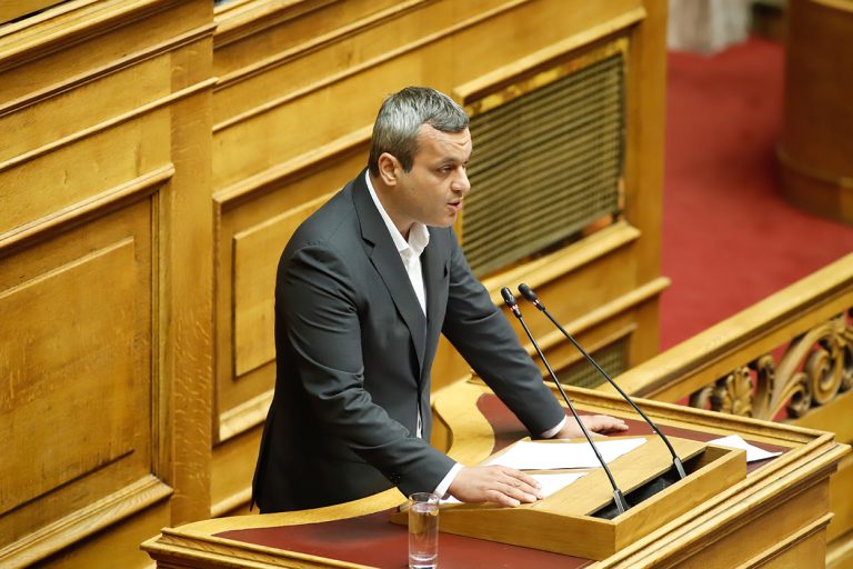 Αδιαμφισβήτητο δικαίωμα η πρόσβαση στη δημόσια αστική και υπεραστική οδική μεταφοράς χωρίς διακρίσεις και με ασφάλεια