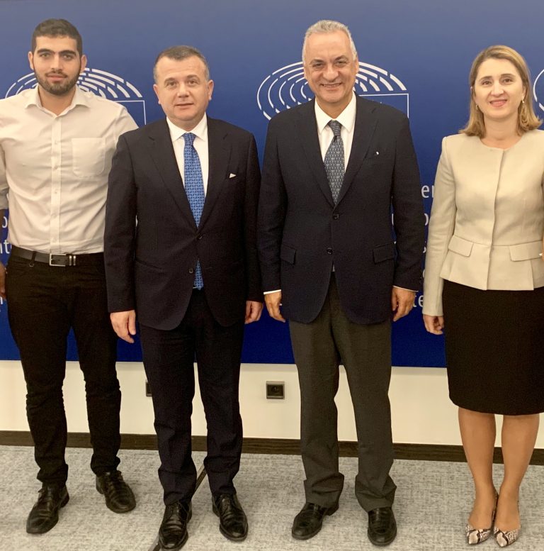 Συνάντηση Μανώλη Κεφαλογιάννη με τον Αλβανό ομόλογό του Taulant Ball