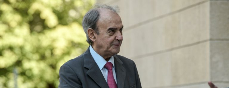 Επέστρεψε στη Βουλή ο Δημήτρης Τσοβόλας