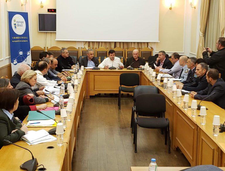 Η λειτουργία της αγοράς στο Ηράκλειο ενόψει και των εορτών σε σύσκεψη στη Περιφέρεια