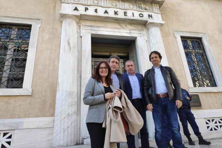 Στο ΣτΕ για την υπεράσπιση των τριετιών οι βουλευτές Ηρακλείου του ΣΥΡΙΖΑ Σ.Βαρδάκης και Ν. Ηγουμενίδης