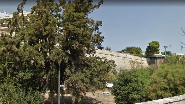 Με χρηματοδότηση 2,5 εκ. ευρώ τα ενετικά τείχη κατά μήκος της Δουκός Μποφώρ.