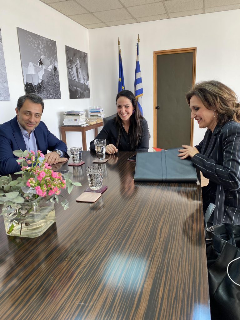 Συνάντηση Αντιδημάρχου Κοινωνικής Πολιτικής με την Υφυπουργό Εργασίας και Κοινωνικών Υποθέσεων