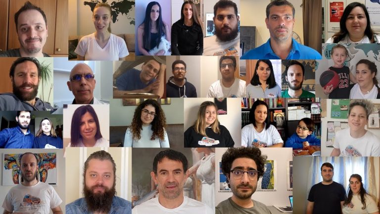Oι ΑΤΑΧΤΟΙ και επώνυμοι «Μένουν Σπίτι» με ένα ιδιαίτερο μήνυμα