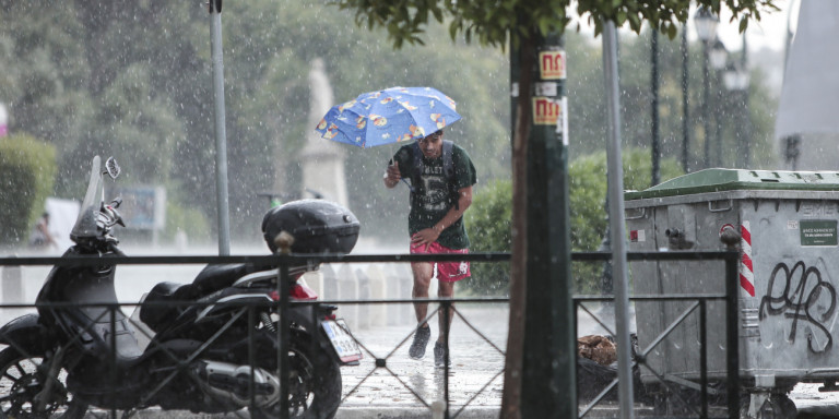 Εκτακτο δελτίο επιδείνωσης από την ΕΜΥ -Μετά τον καύσωνα βροχές και χαλαζοπτώσεις