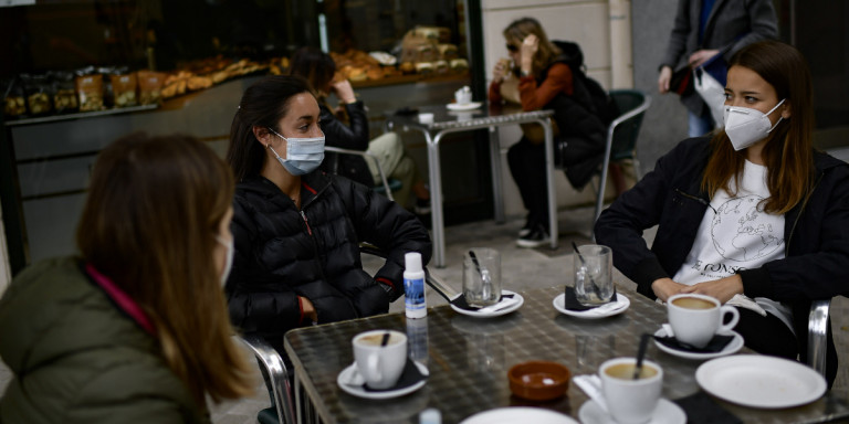 Κορωνοϊός -Ερευνα: Η μύτη είναι το πρώτο σημείο εισχώρησης του ιού -Ο ρόλος της μάσκας και των αποστάσεων