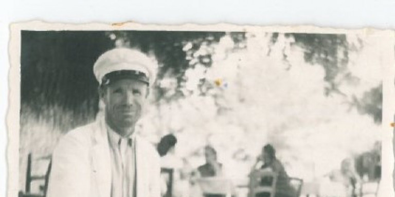 Παγωτό! Οταν το ‘50 οι πλανόδιοι το πουλούσαν με καροτσάκια -Σε βαρέλια με πάγο και αλάτι