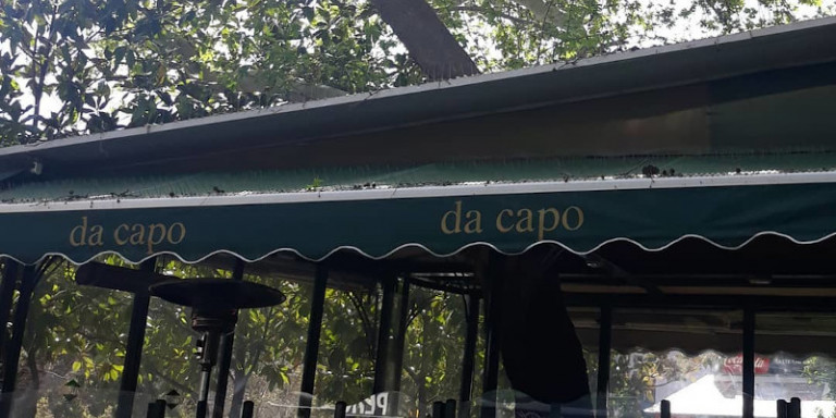 Da Capo: Το θρυλικό καφέ στο Κολωνάκι κλείνει 30 χρόνια -Εμαθε στους Αθηναίους να πίνουν εσπρέσο
