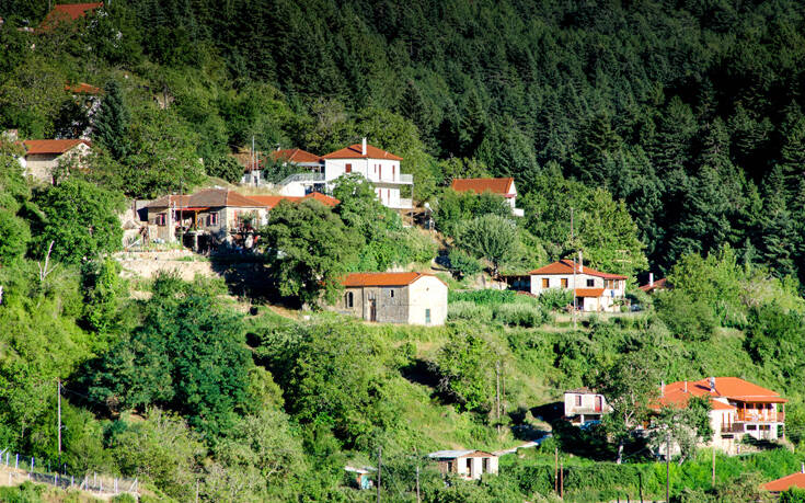 Το πανέμορφο μέρος της Ελλάδας που είναι άγνωστο πότε δημιουργήθηκε
