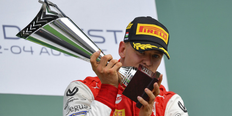 Formula 2: Παγκόσμιος πρωταθλητής ο γιός του Μίκαελ Σουμάχερ