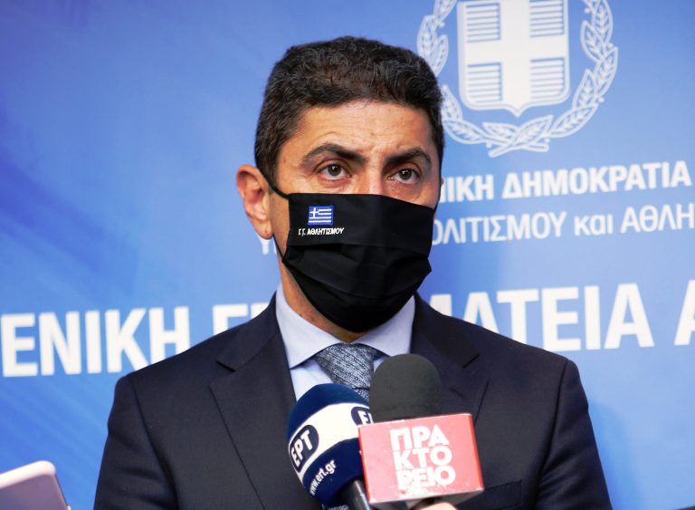«Παράταση για την εφαρμογή των νόμων χρήσης αθλητικών εγκαταστάσεων από τα ερασιτεχνικά σωματεία»