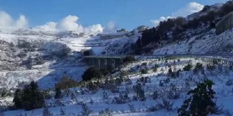 Έκτακτο δελτίο επιδείνωσης του καιρού από την ΕΜΥ, έρχονται καταιγίδες και χιόνια – Πού θα χτυπήσουν