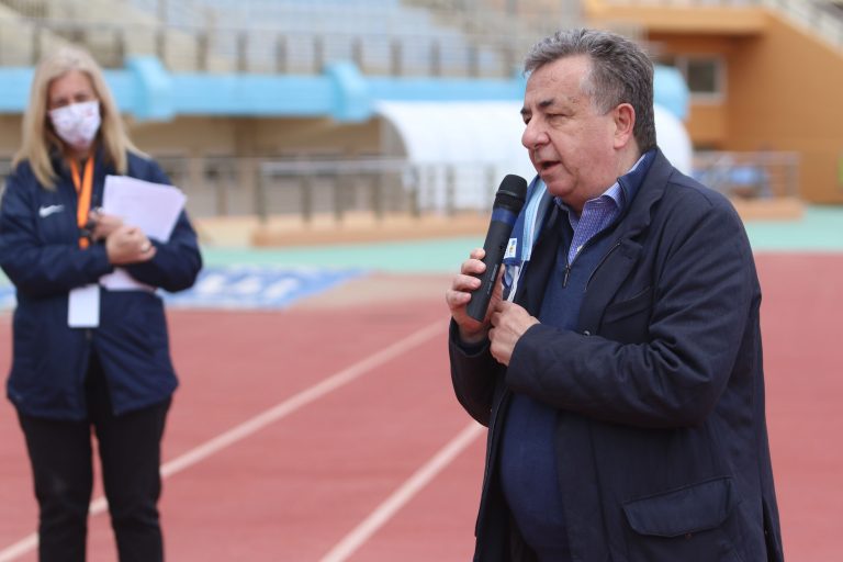Στην ημερίδα για αθλητές με αναπηρίες στο Παγκρήτιο Στάδιο ο Δήμαρχος Ηρακλείου Βασίλης Λαμπρινός και ο Περιφερειάρχης Κρήτης  Σταύρος Αρναουτάκης