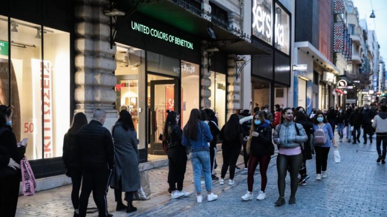 Προς αναβολή το άνοιγμα του λιανεμπορίου στις 29 Μαρτίου -Παράταση για εστίαση και σχολεία