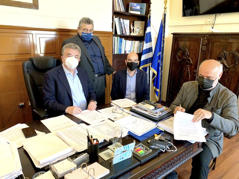 Μελέτη για την δημιουργία Μουσείου Ελιάς και διαδρομή Ελιάς στην Κάντανο υπέγραψε ο Περιφερειάρχης Κρήτης