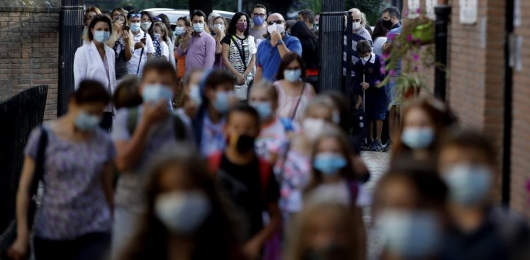 «Φρένο» στους ανεμβολίαστους από τον Σεπτέμβριο -Πότε ανακοινώνονται τα νέα μέτρα, τι αλλάζει στην καθημερινότητα