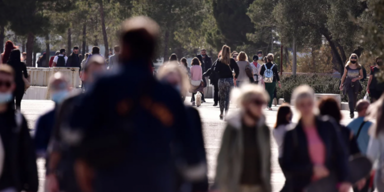 Ρύθμιση οφειλών: Δεύτερη ευκαιρία για τις 100 και 120 δόσεις -Ποιοι δικαιούνται επανένταξη