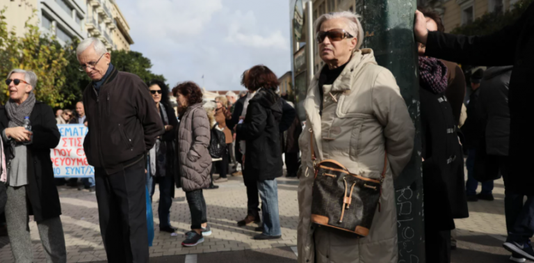Χατζηδάκης: Πότε θα πληρωθούν όσοι υπέβαλαν αίτημα για προκαταβολή σύνταξης