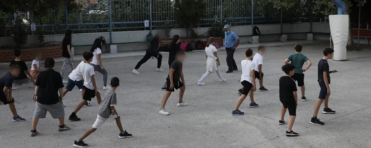 Ανοιγμα στις 10 Μαΐου για τα Δημοτικά και τα Γυμνάσια – Κανονικά οι εξετάσεις ξένων γλωσσών – Πώς θα γίνουν