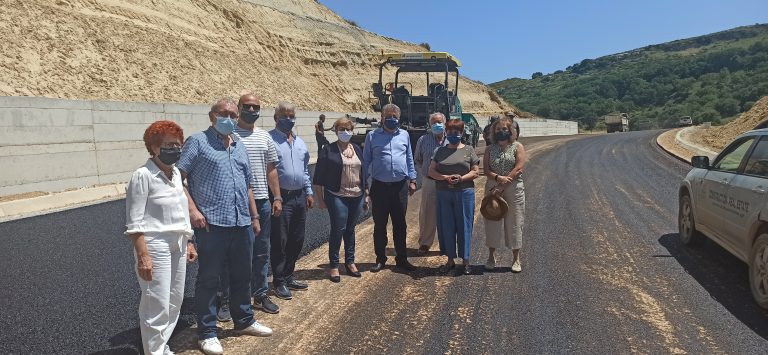 Επτά μεγάλα έργα ύψους 9 εκ. ευρώ υπέγραψε ο Περιφερειάρχης Στ. Αρναουτάκης στην Π.Ε. Ρεθύμνου