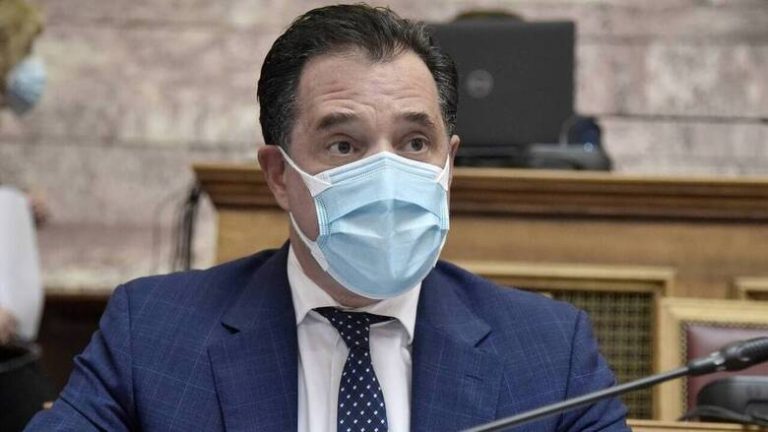 Γεωργιάδης: Αύριο οι ανακοινώσεις για το πλαφόν στην τιμή των PCR test