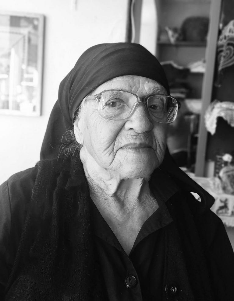 Ανάρτηση στο Facebook από τον εγγονό της, Βασίλη Δραμουντάνη!