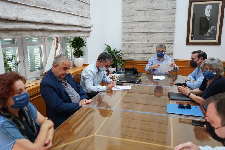 Προγραμματική σύμβαση Περιφέρειας Κρήτης και ΕΛΜΕΠΑ για την υλοποίηση του ερευνητικού έργου «Οικονομικές Επιπτώσεις από την Πανδημία COVID-19 στη Κρήτη» (ΟΕΠ)