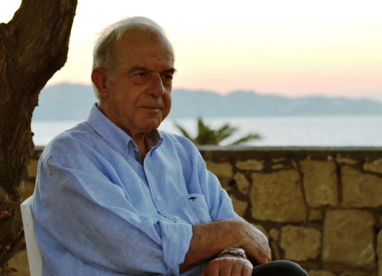Στην Αλεξανδρούπολη ο Δήμαρχος Ηρακλείου Βασίλης Λαμπρινός για την εκδήλωση απόδοσης τιμής στον Δήμο Ηρακλείου