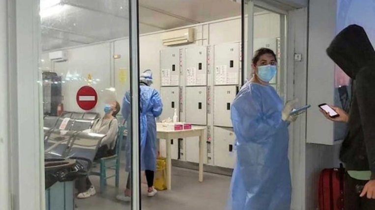 Συναγερμός με πλοίο από την Ιο στη Ραφήνα: Δεκάδες ύποπτα κρούσματα