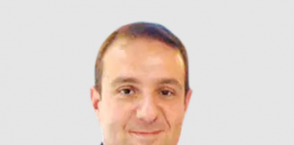 «Εεε, εσείς οι από πάνω, προσέξτε τούς από κάτω»