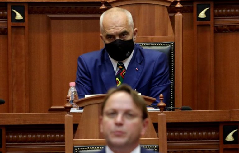 Αλβανία: Η κυβέρνηση του Έντι Ράμα έλαβε ψήφο εμπιστοσύνης