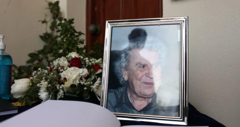 Άνοιξε η διαθήκη του Μίκη Θεοδωράκη