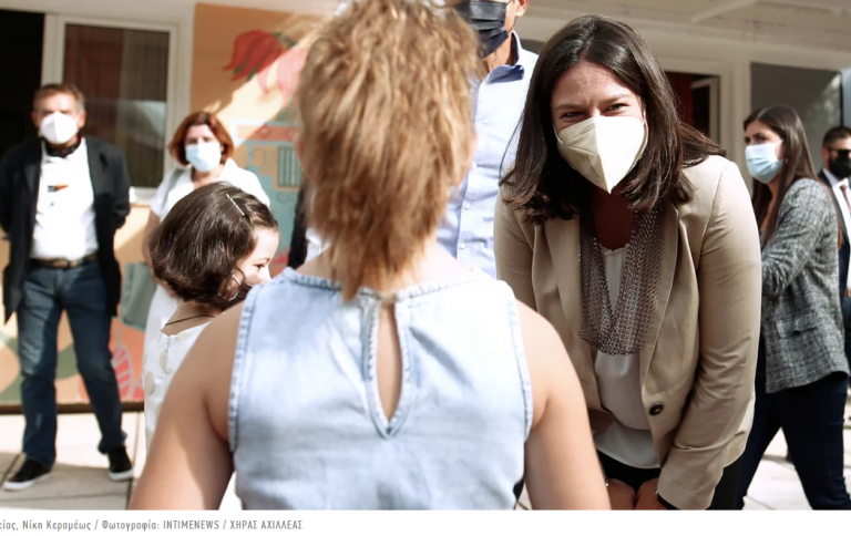 Κεραμέως: Θα κλείσουν τμήματα αν χρειαστεί -Θα έτρεχα να εμβολιάσω τα παιδιά μου