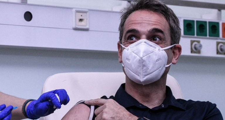 Την Τρίτη ο πρωθυπουργός Κυριάκος Μητσοτάκης θα κάνει την 3η δόση του εμβολίου για τον κορωνοϊό