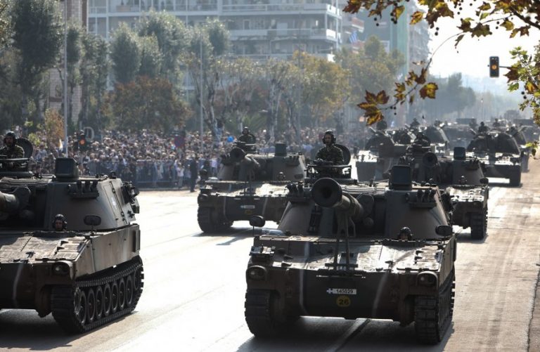 Νέο κύμα της πανδημίας τον χειμώνα και το «μάθημα» της 28ης Οκτωβρίου