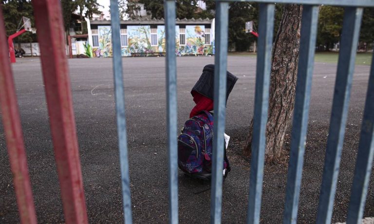 Σχολεία: 1.507 κρούσματα κορονοιού σε παιδιά την ημέρα αλλά το 50%+1 παραμένει