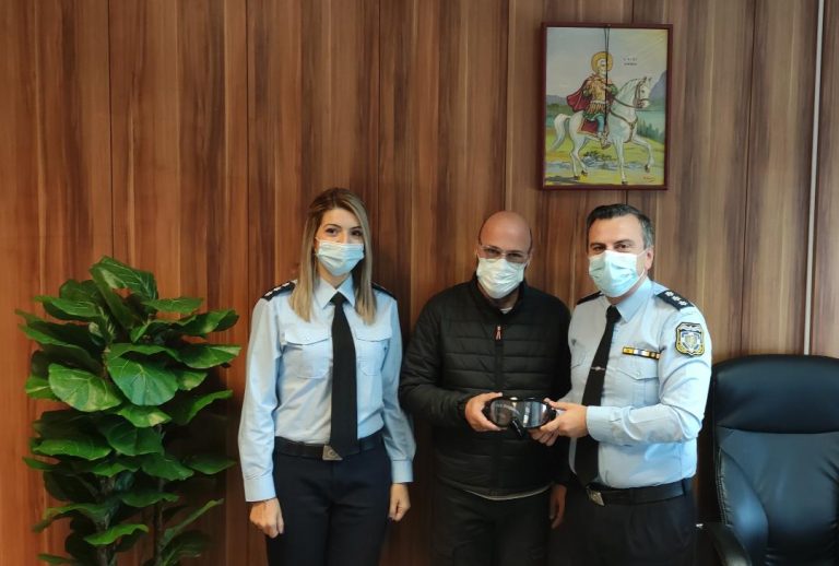 Eυχαριστήριο του Τμήματος Τροχαίας Ηρακλείου στον Α.Ο. Κρήτης για τη δωρεά.