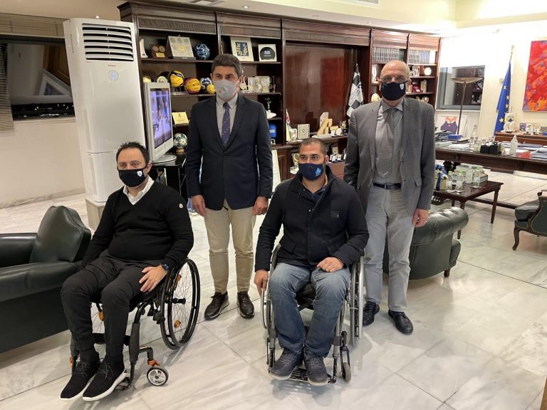 Συνάντηση της Ελληνικής Παραολυμπιακής Επιτροπής με τον Υφυπουργό Αθλητισμού Λευτέρη Αυγενάκη