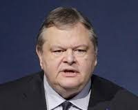 Η επίκληση του Συντάγματος από τους εχθρούς του