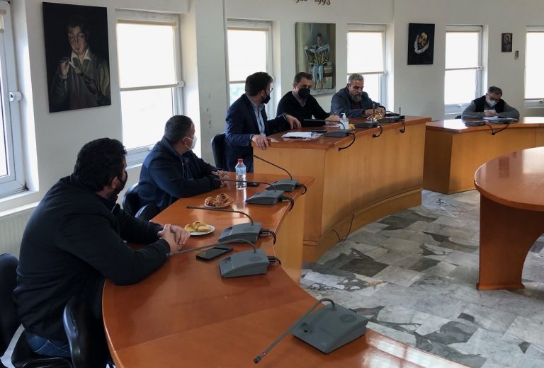 Θέματα που απασχολούν τον Δήμο Μαλεβιζίου συζητήθηκαν στην συνάντηση που είχαν ο βουλευτής ΝΔ Ηρακλείου κ. Μάξιμος Σενετάκης και ο Δήμαρχος Μαλεβιζίου κ. Μενέλαο Μποκέα.