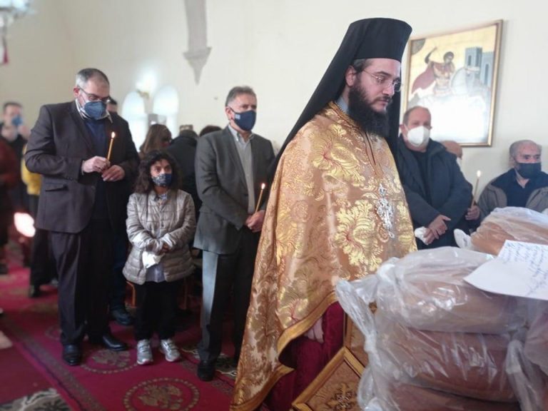 Με λαμπρότητα ο εορτασμός του Αγίου Αντωνίου στο Καστέλλι