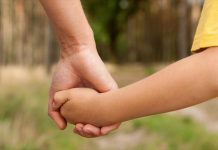 Μέσα στον Ιούνιο το επίδομα των 150 ευρώ για κάθε παιδί