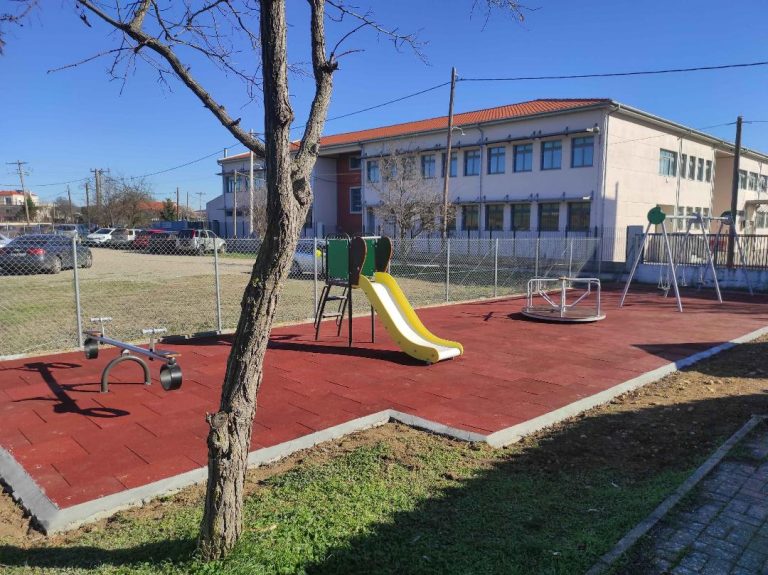 Μια παιδική χαρά για τα παιδιά του Απαλού από την Ένωση «Μαζί για το Παιδί»