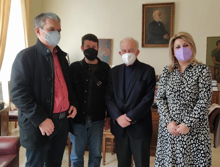 Τα προβλήματα των ατόμων με οπτική αναπηρία στο επίκεντρο συνάντησης στη Λότζια