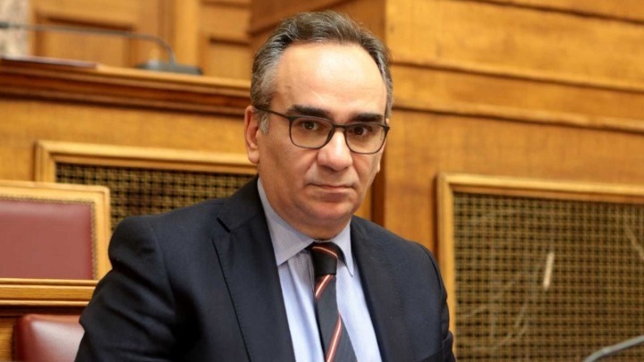 Βασίλης Κοντοζαμάνης: Στον Ευαγγελισμό με πνευμονική εμβολή ο πρώην αναπληρωτής υπουργός Υγείας