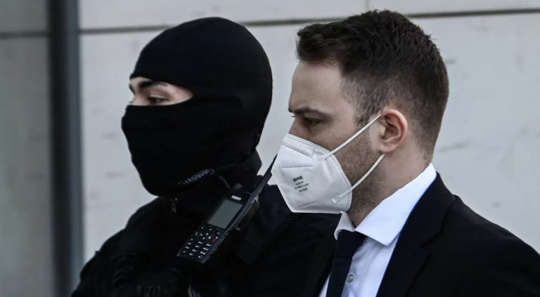 Μπάμπης Αναγνωστόπουλος: Ολόκληρη η εισαγγελική πρόταση-κόλαφος -«Κοίμισε το παιδί και ανέβηκε να σκοτώσει»