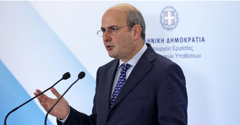 Χατζηδάκης: Αύξηση συντάξεων το 2023 -Τελειώνουμε με τις εκκρεμείς κύριες συντάξεις μέσα στο καλοκαίρι