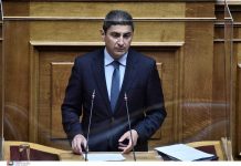 Λευτέρης Αυγενάκης “Πριν από 51 χρόνια γεννήθηκε το Σύνταγμα που εξακολουθεί να καθορίζει τον τρόπο με τον οποίο λειτουργεί η χώρα μας.”